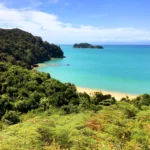 Vue mer lors d'un roadtrip en van